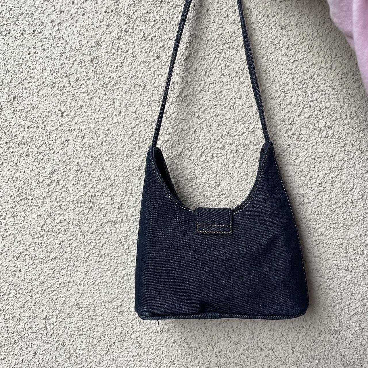 Forever 21 shiny black shoulder bag 🐈‍⬛ Super cute, - Depop