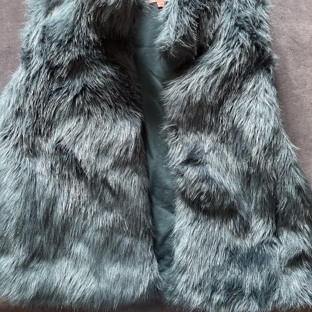 dark blue green faux fur jacket from JIGSAW size. Depop