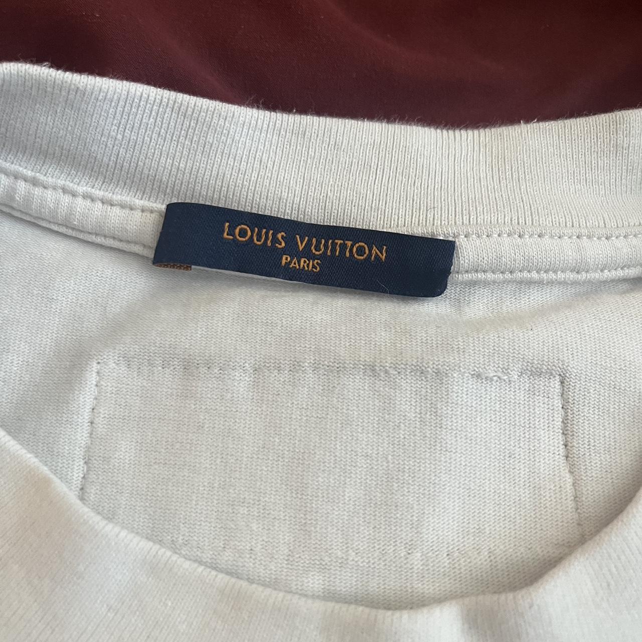 Louis Vuitton tshirt damier size Small authentic 💯 - Depop