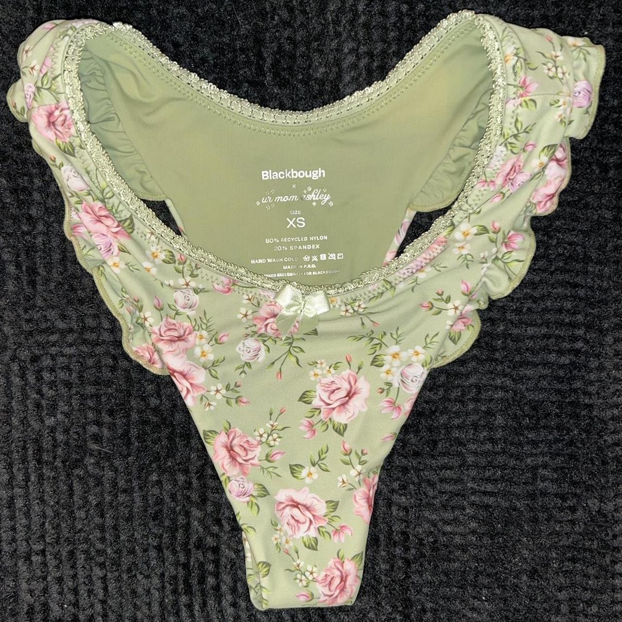 Blackbough Candice Ruffled Cheeky Bottoms in... - Depop