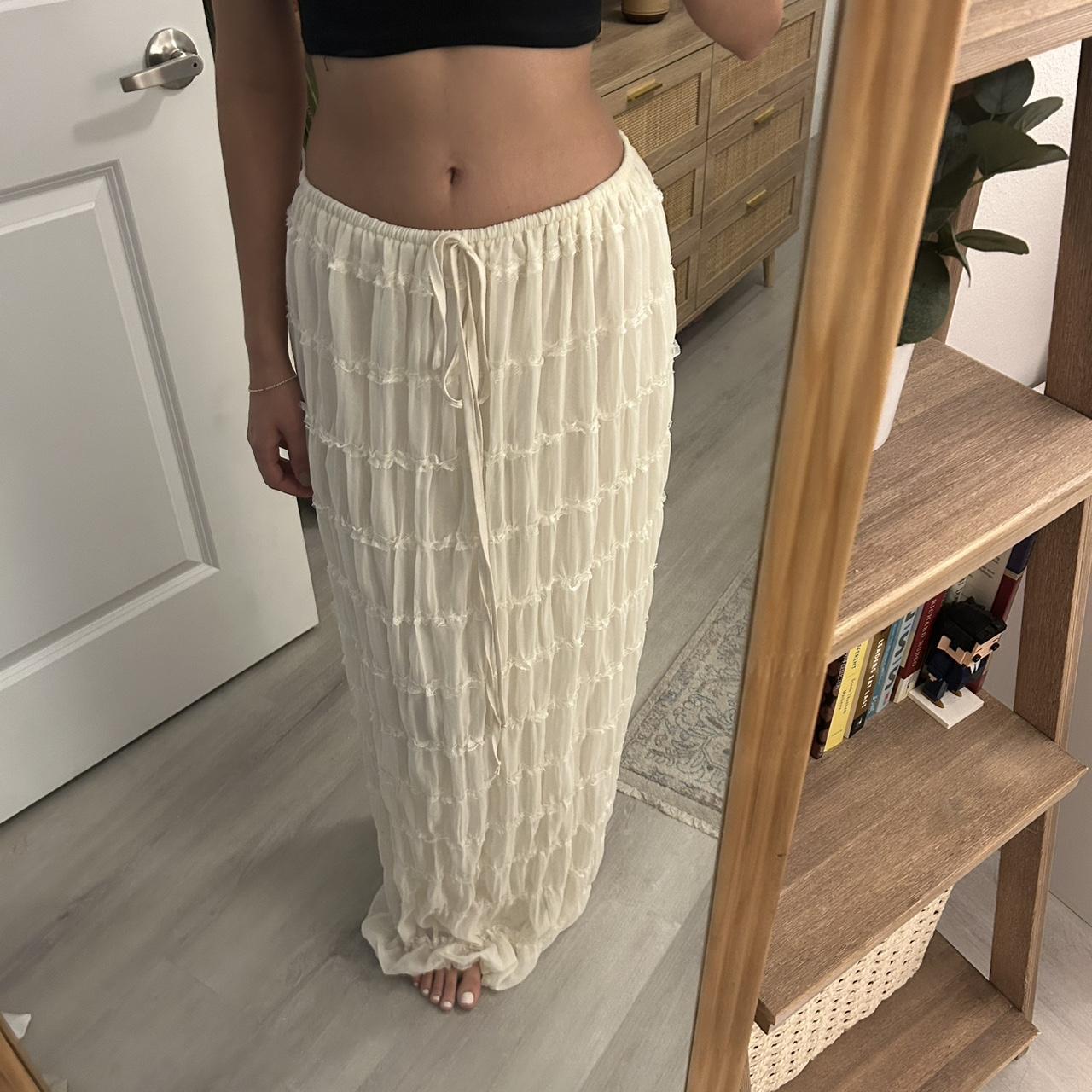 Edikted Women's Skirt - Cream/White - XS – Edikte… - image 2