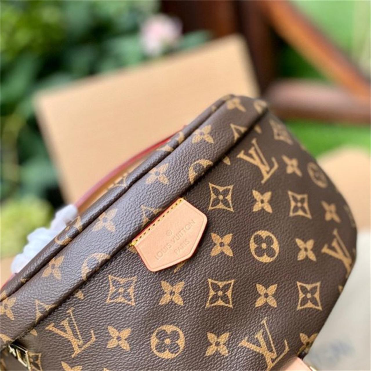 Louis Vuitton Fanny Pack NOT authentic Louis - Depop