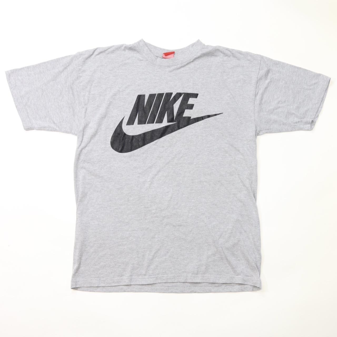 mens grey nike shirt