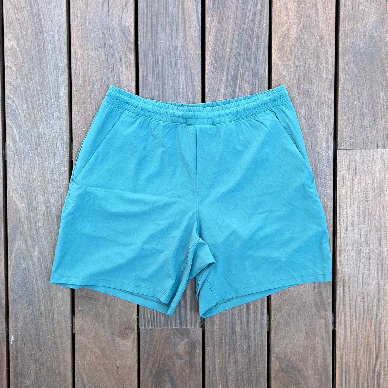 Lululemon Men's Blue Shorts Depop