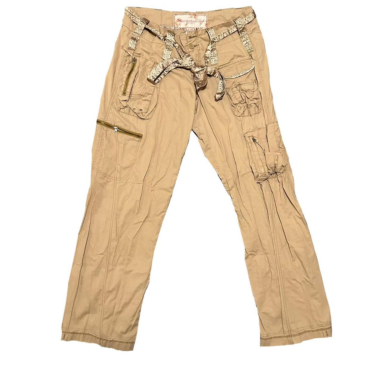 early 2000s low rise abercrombie & fitch cargo pants... - Depop