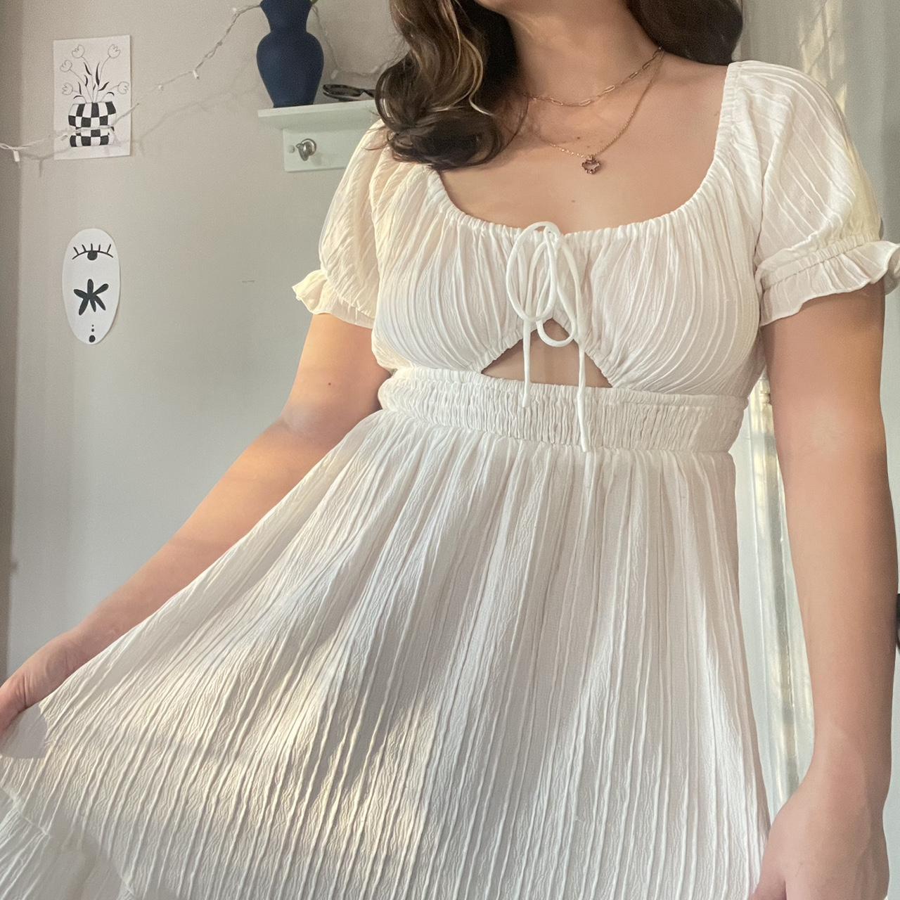 Cider Babydoll CutOut Dress 🎀 size s 🎀 31in long 🎀... Depop