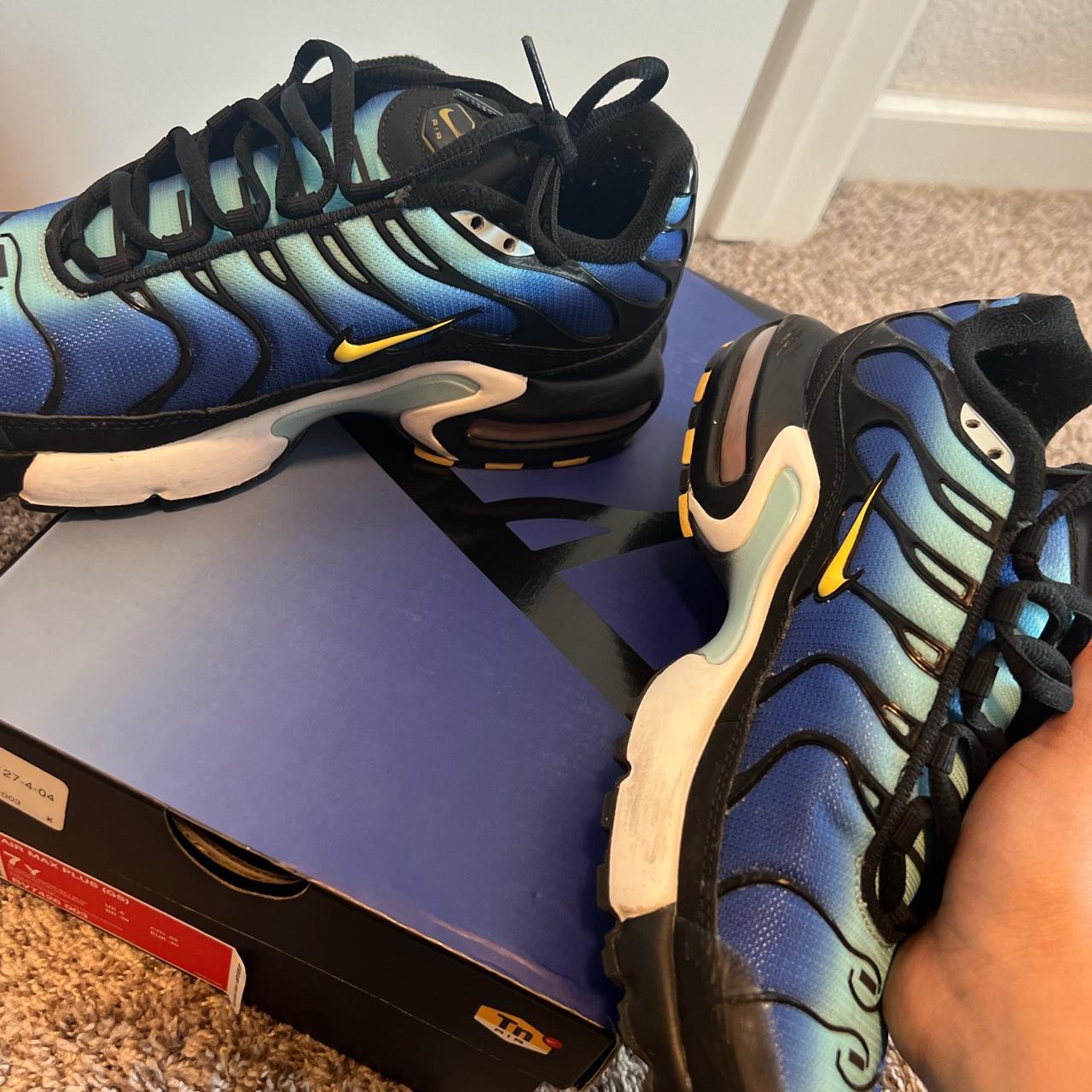 mens blue nike air max trainers