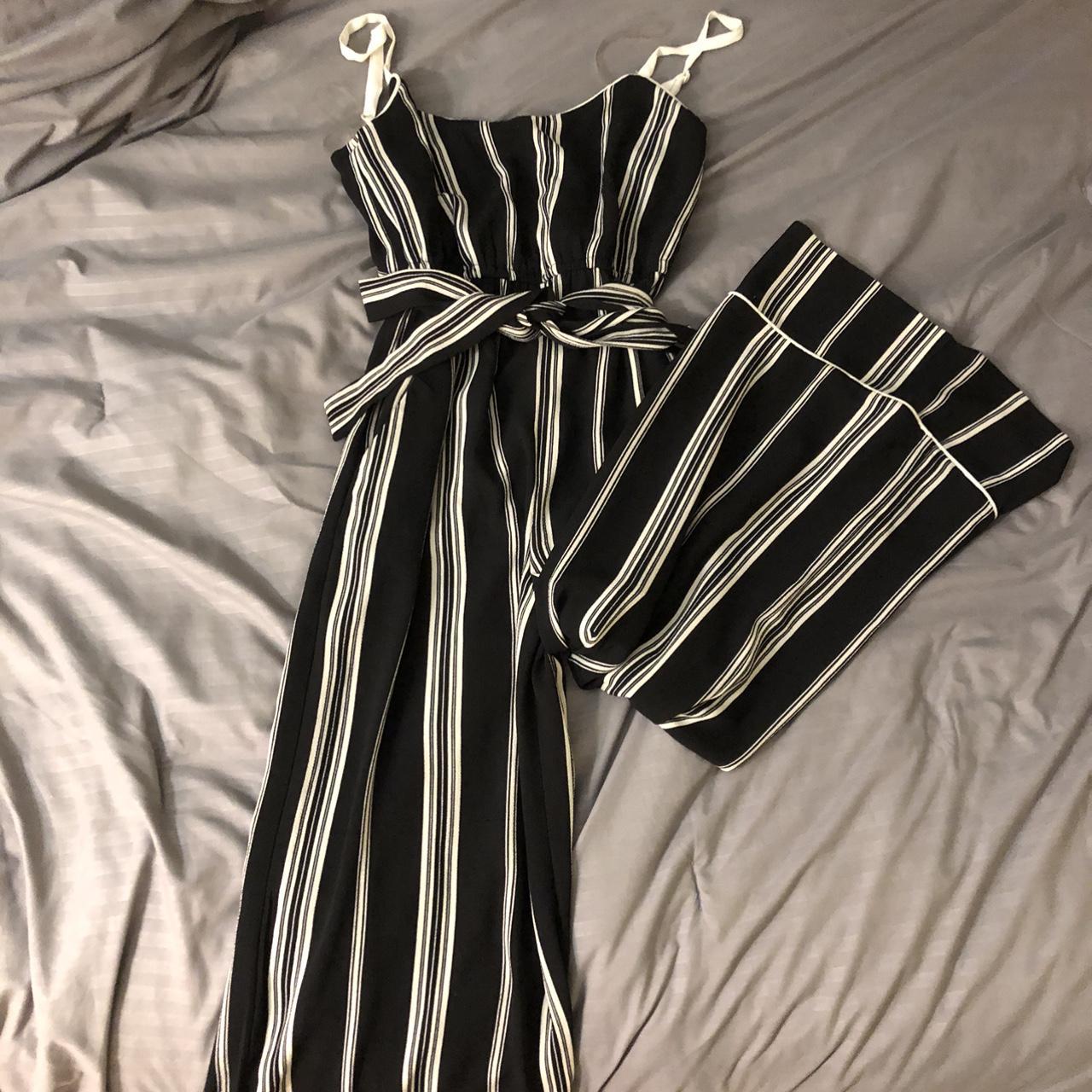 Charlotte Russe Women's Black and White Jumpsuit | Depop