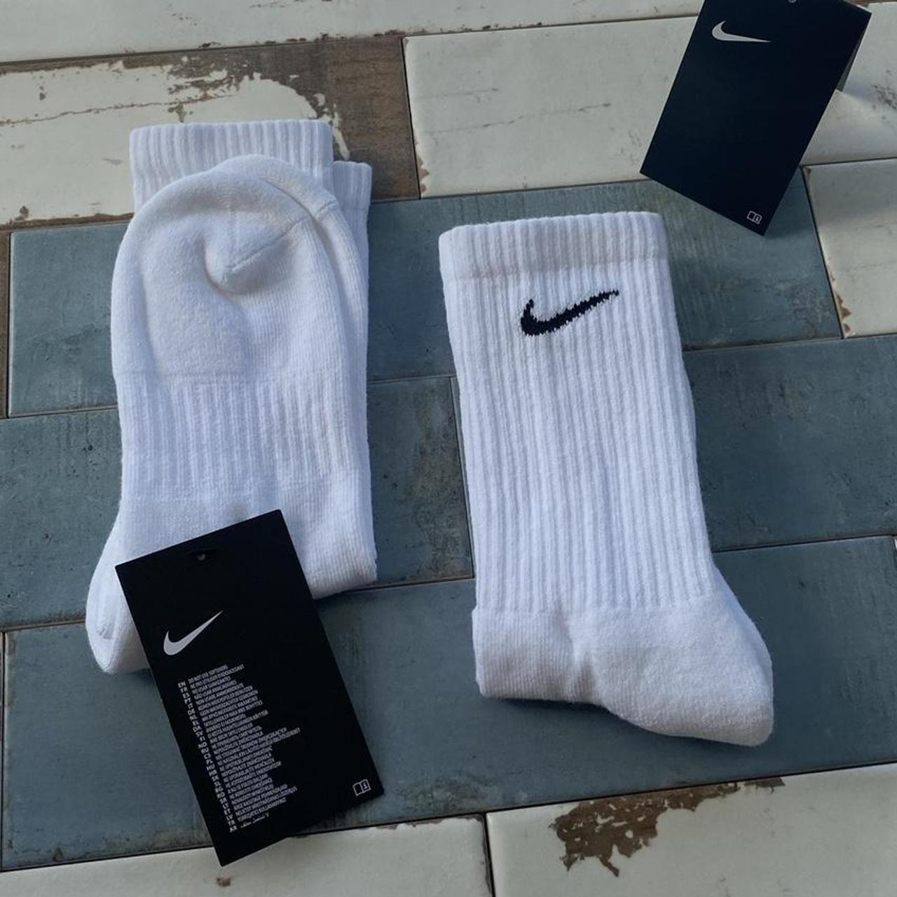 Nike Men's White and Black Socks | Depop