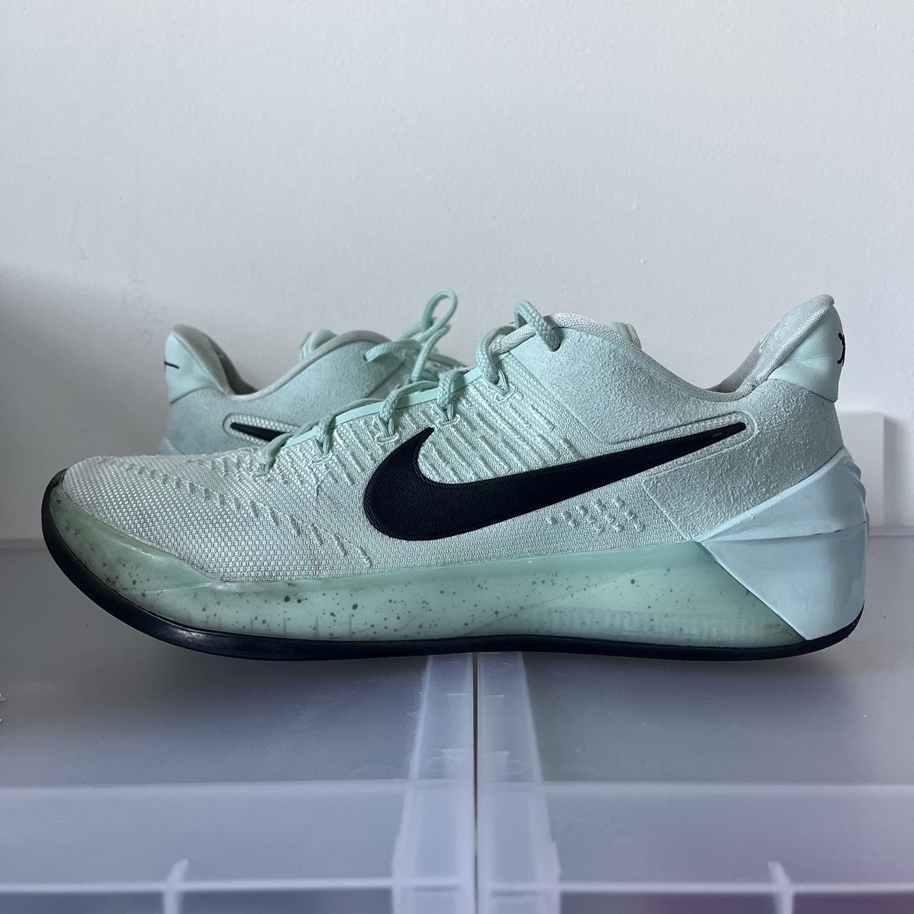 Nike kobe ad on sale igloo