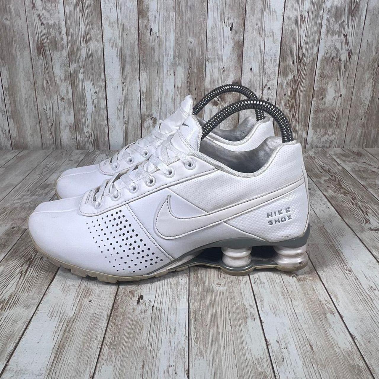 Nike shox deliver white chrome kids 5.5 Womens