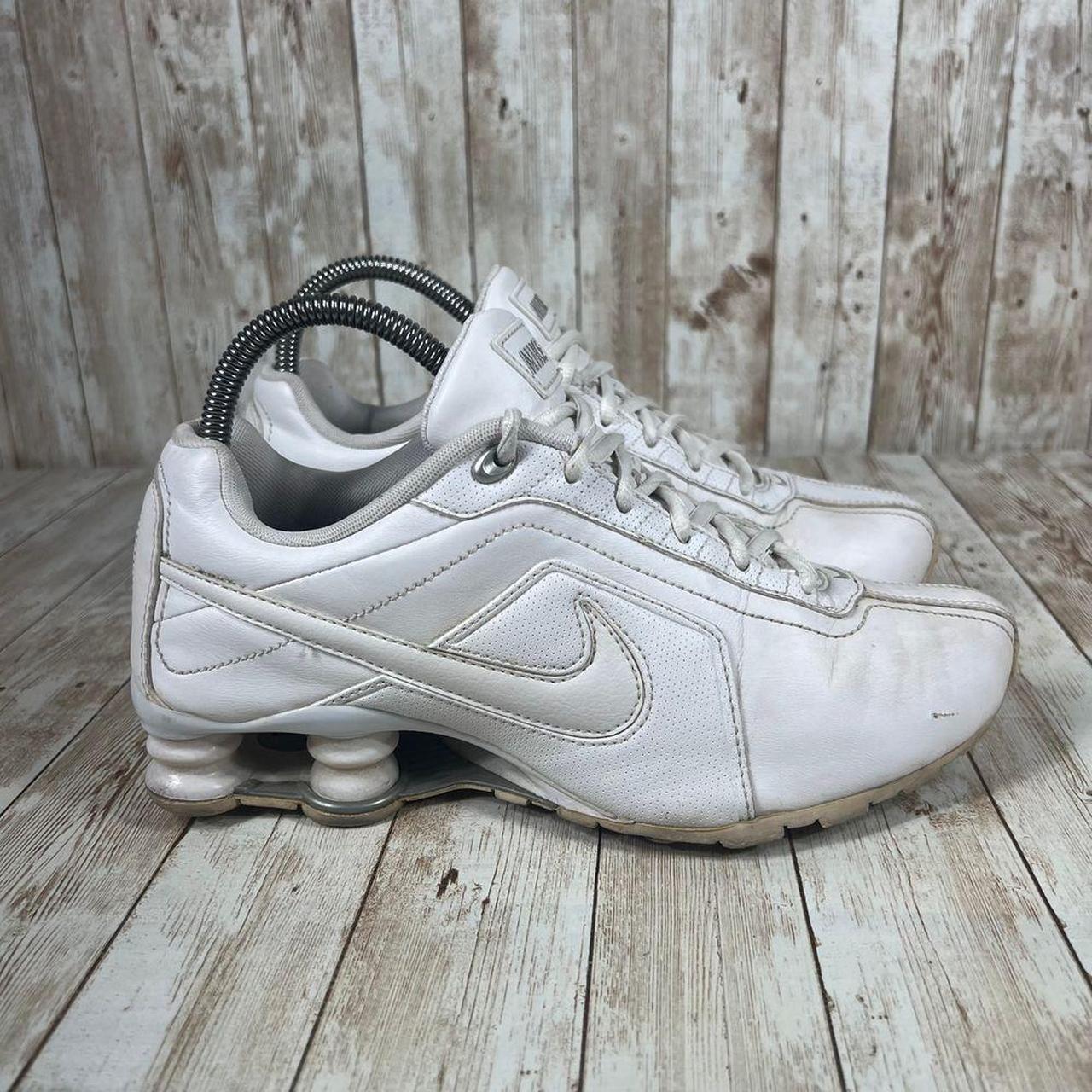 Womens fashion nike shox size 7.5