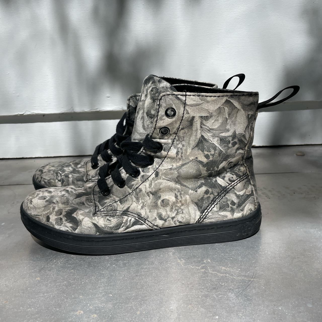 Doc martens skulls and roses online