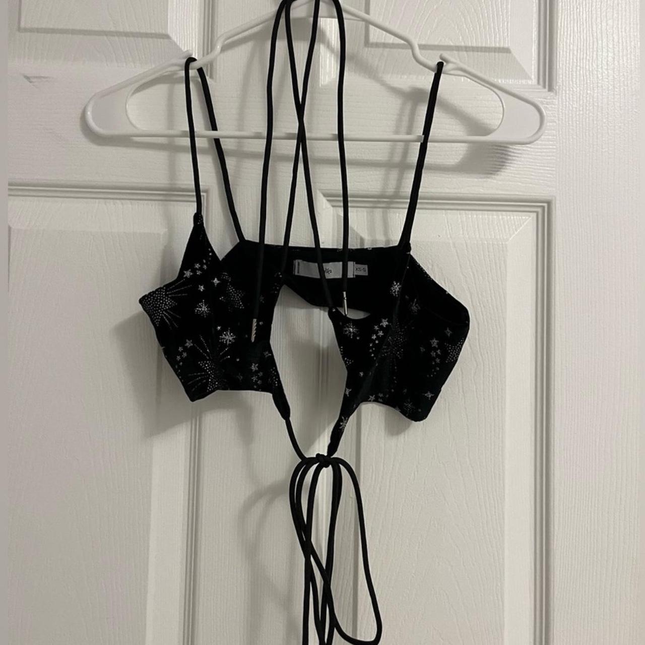 item listed by emilyn226