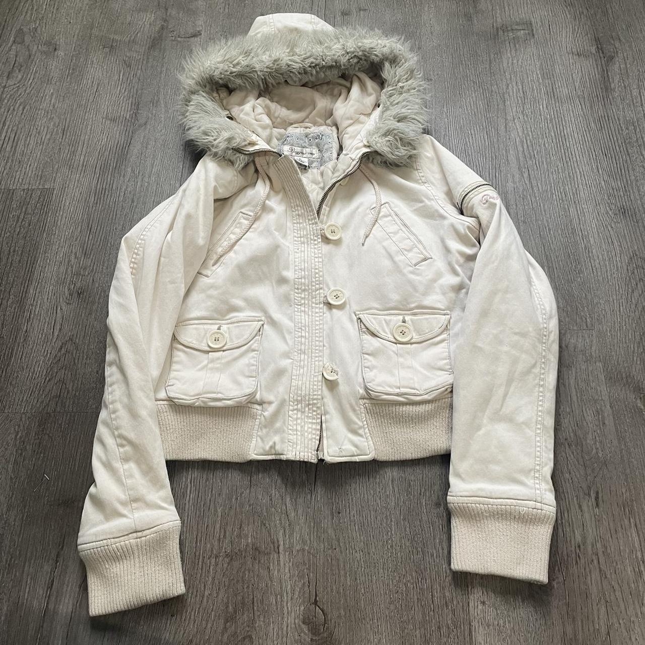 🌱Adorable fur cream y2k 2000s croped jacket 🌱 ~... - Depop