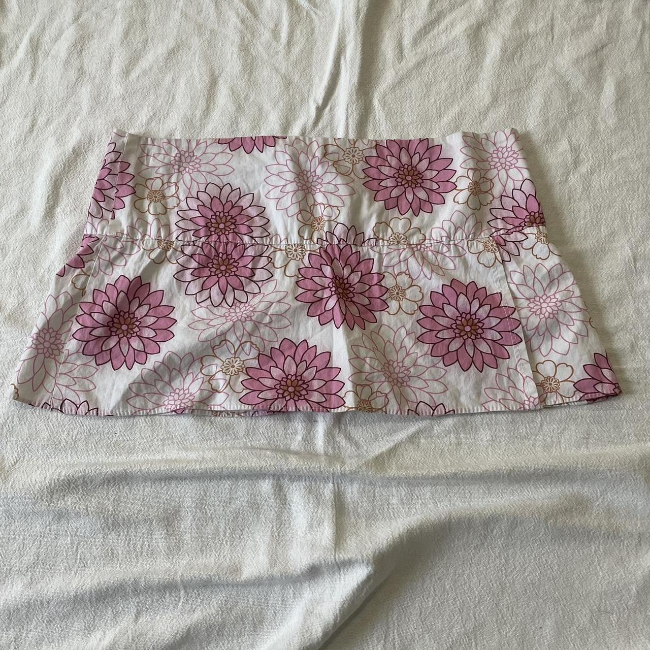 Adorable y2k floral micro mini skirt ・₊ ~... - Depop