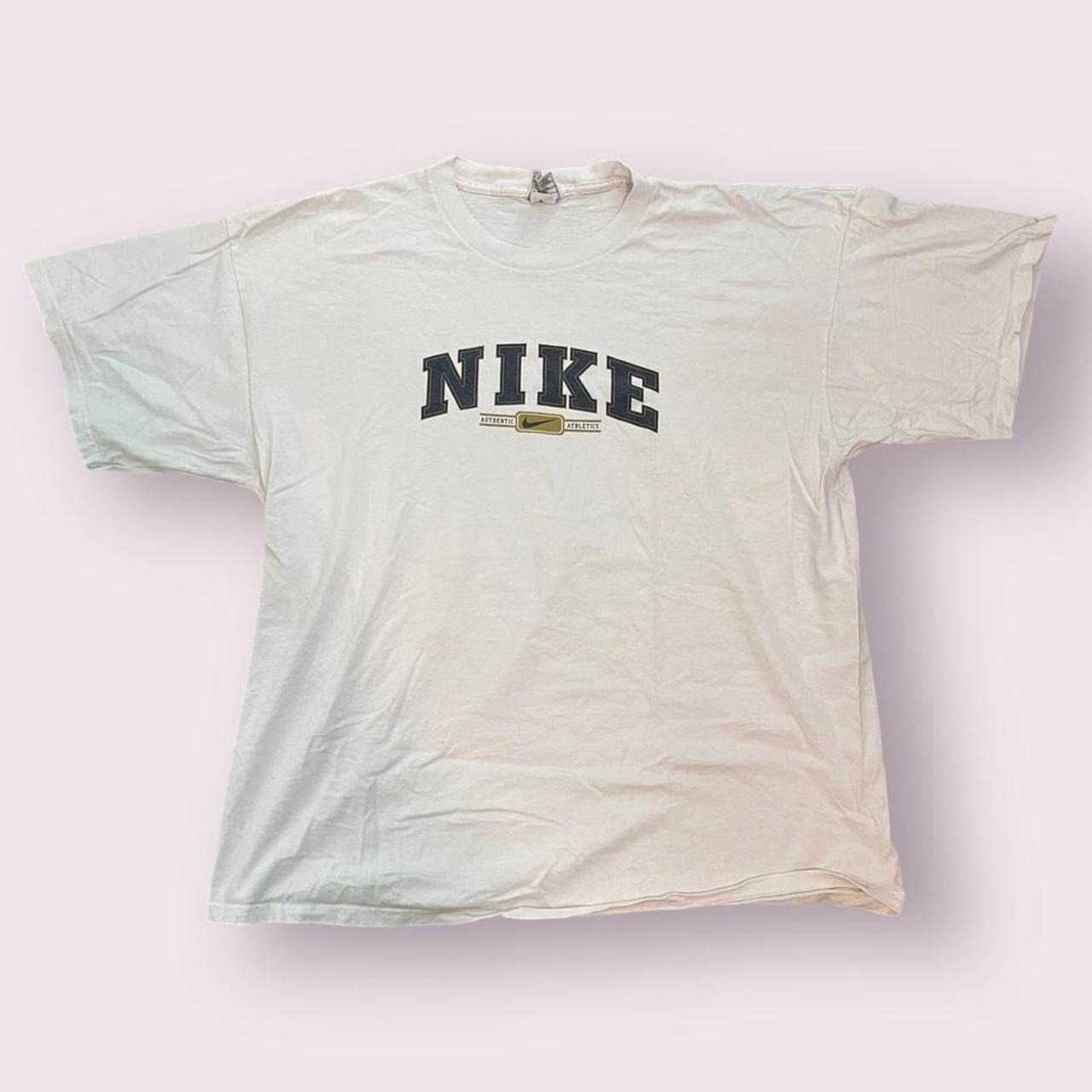 Vintage Nike T-Shirt Size XL #nike #vintage - Depop