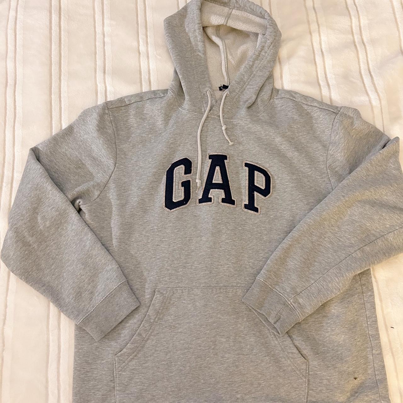 Gap Men's Grey and Navy Hoodie | Depop