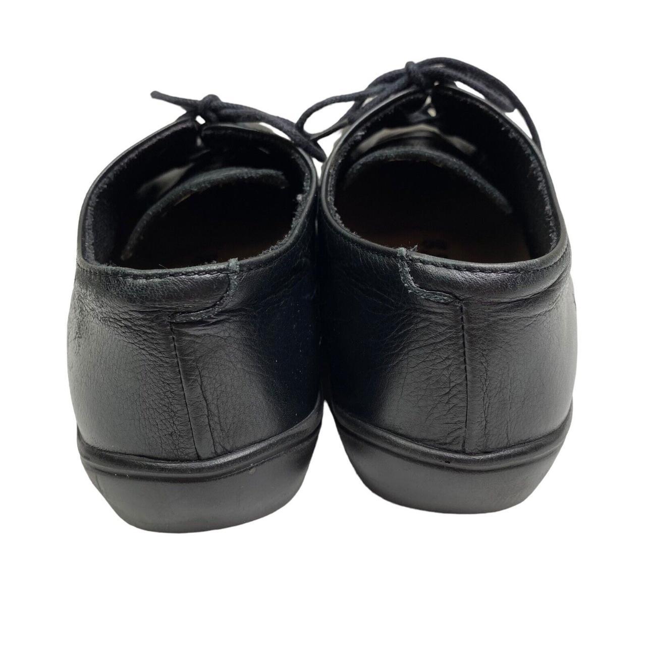 Footprint by Birkenstock Men's Black LaceUp Oxford... - Depop