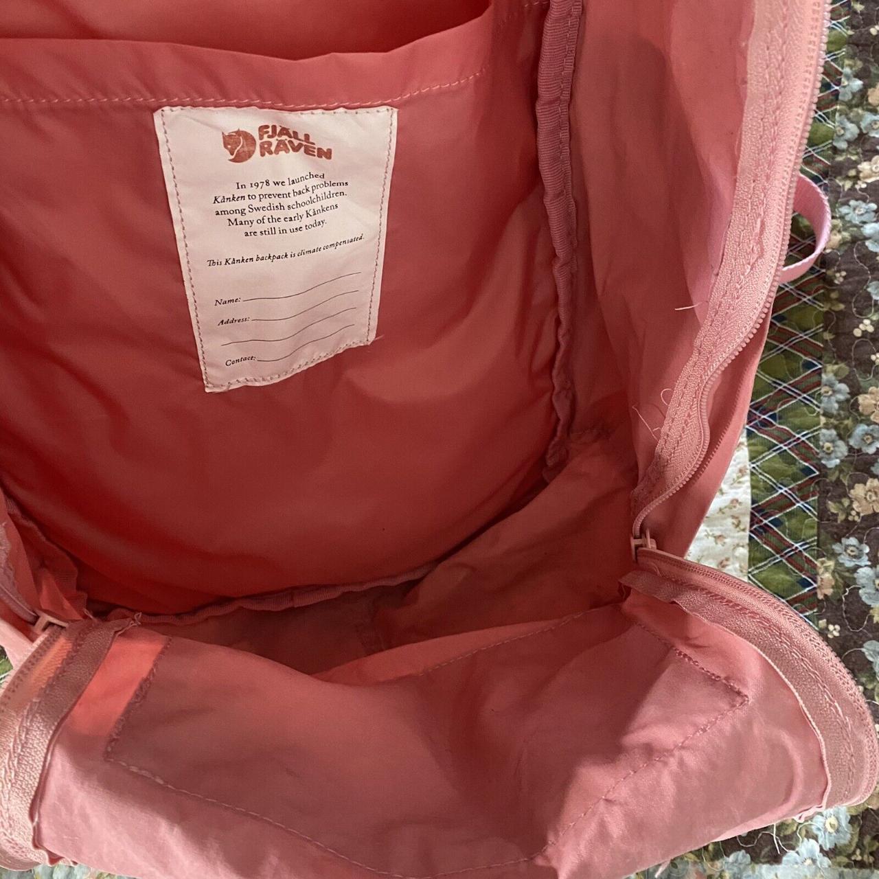 Fjällräven Women's Pink Bag (4)