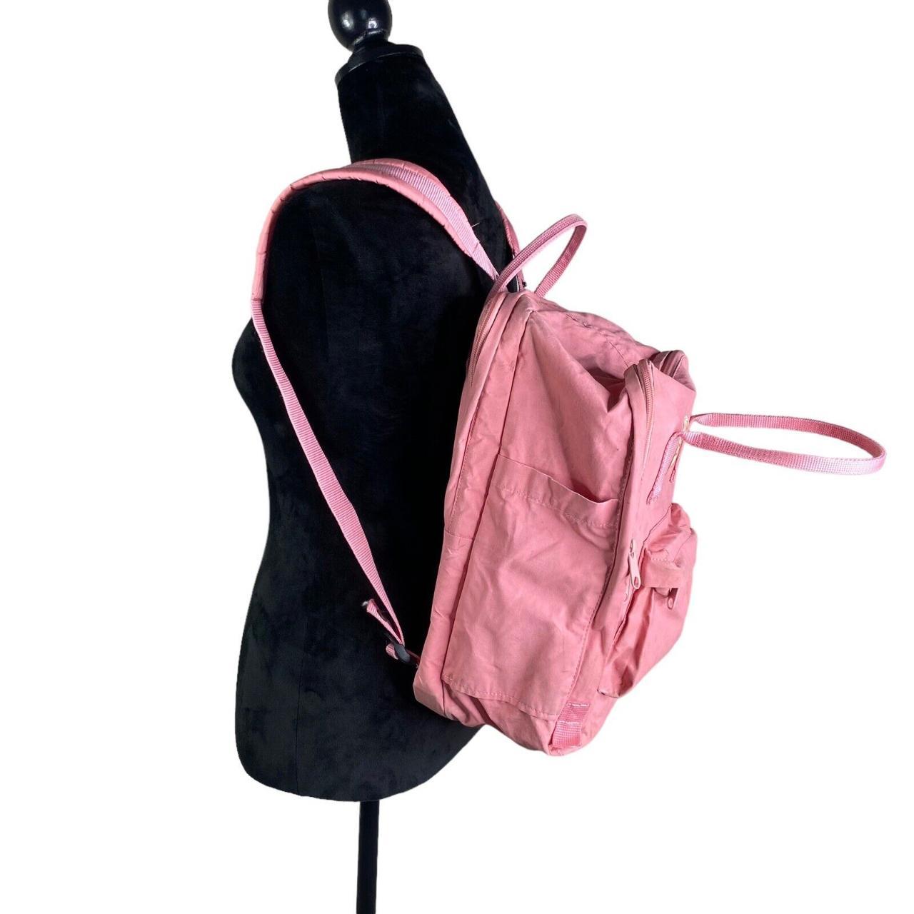 Fjällräven Women's Pink Bag (7)