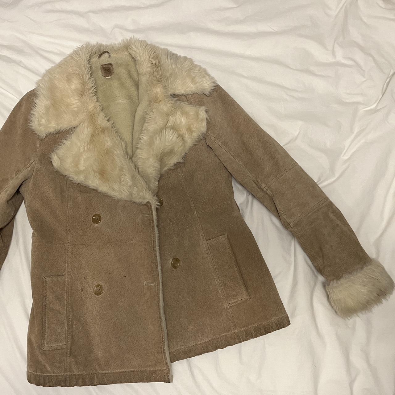 Vintage WILSONS Tan LEATHER Faux Fur Shearling LINED Sloped Shoulder authentic COAT/Size M