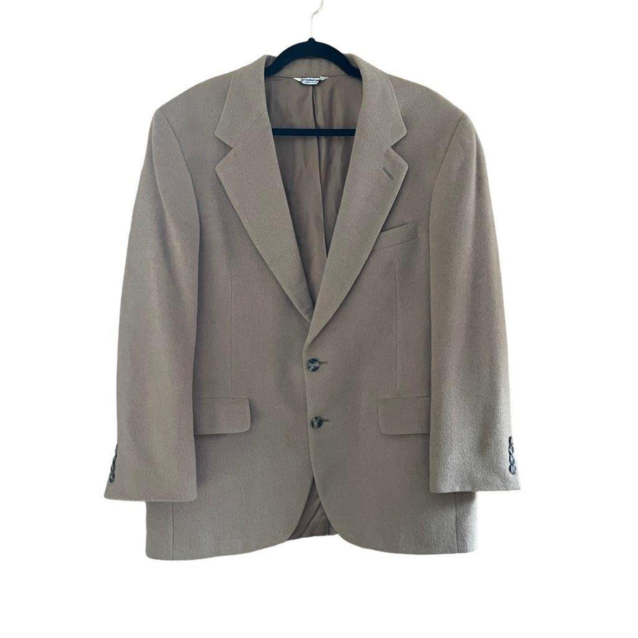 Bill blass hotsell camel hair blazer