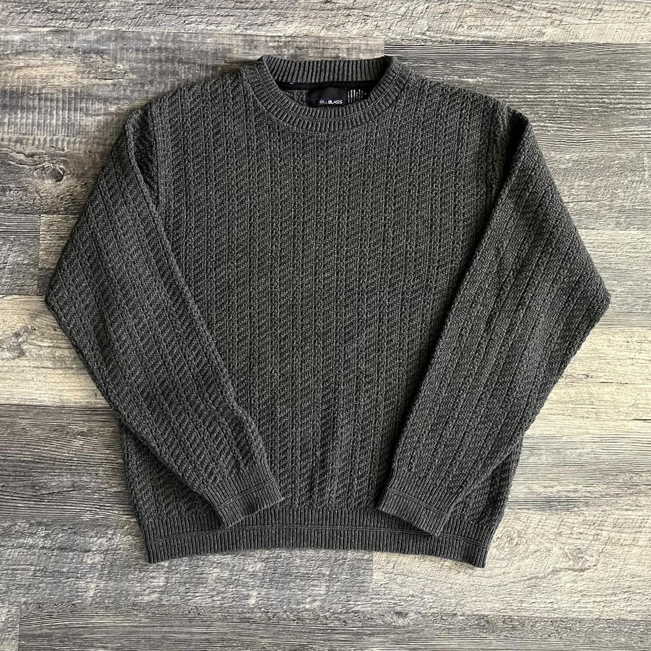 BILL BLASS GREY KNITTED SWEATER... - Depop