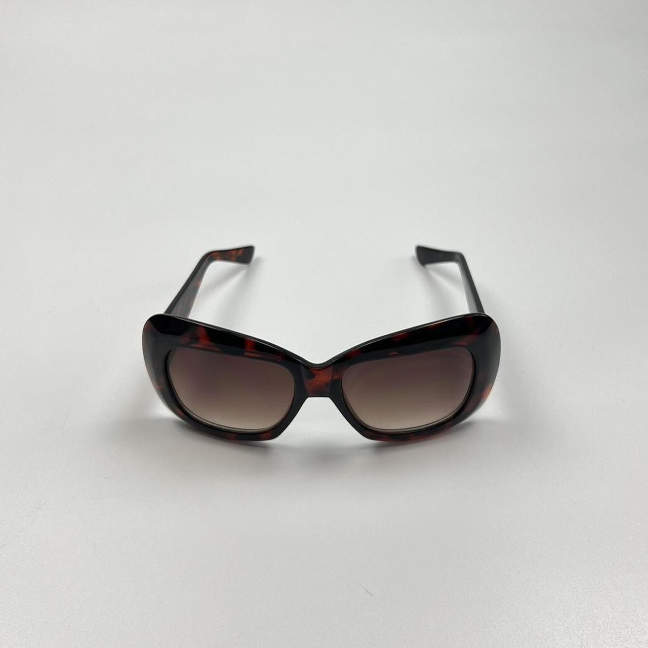 GAP vintage gap sunglasses with oversized lenses Depop