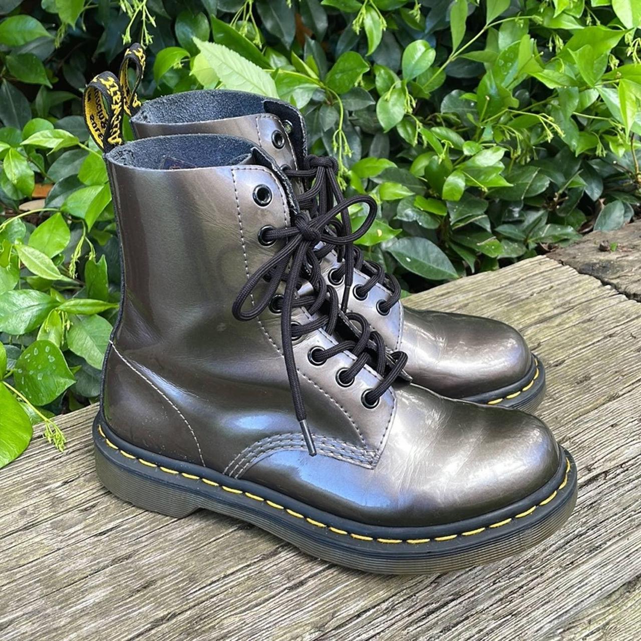 Dr martens sale pascal pewter