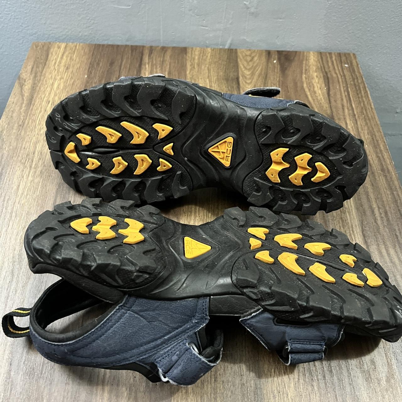 acg sandals men