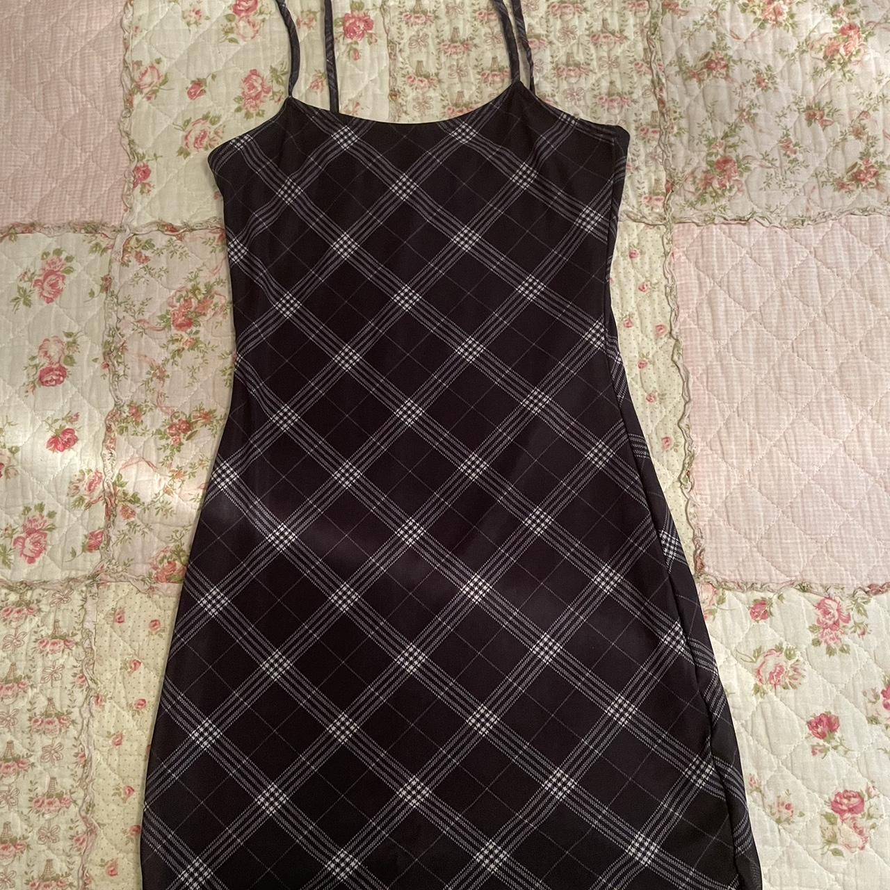 H&M plaid mini dress. xsm Depop