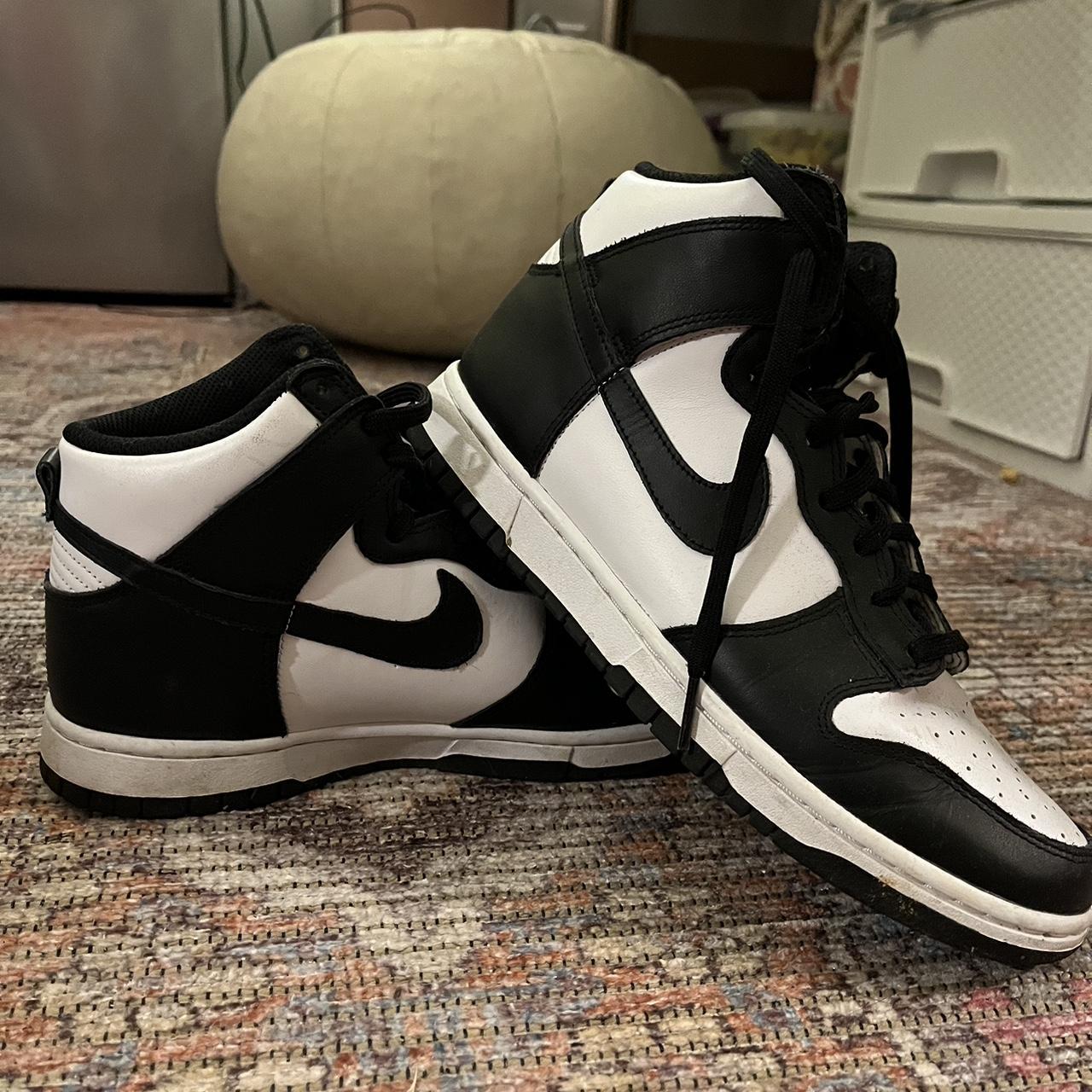 womens nike dunk low foot locker