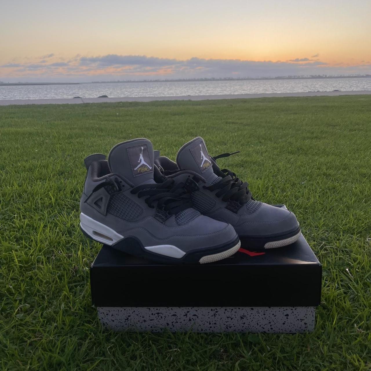 Nike Air Jordan 4 Retro Kaws | Size 11, Sneaker in Grey