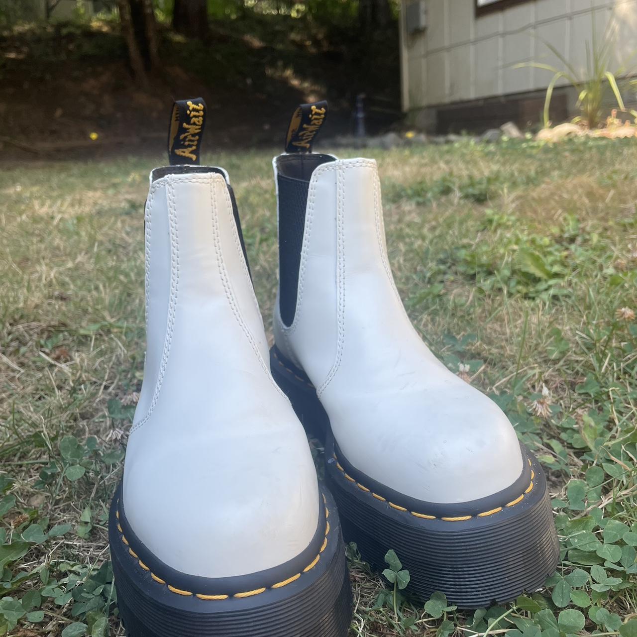 chelsea dr martens white