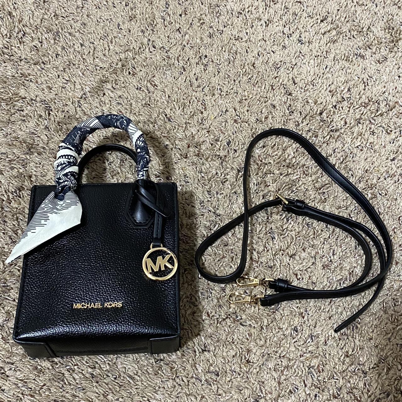 Michael kors mercer hot sale pebble leather crossbody