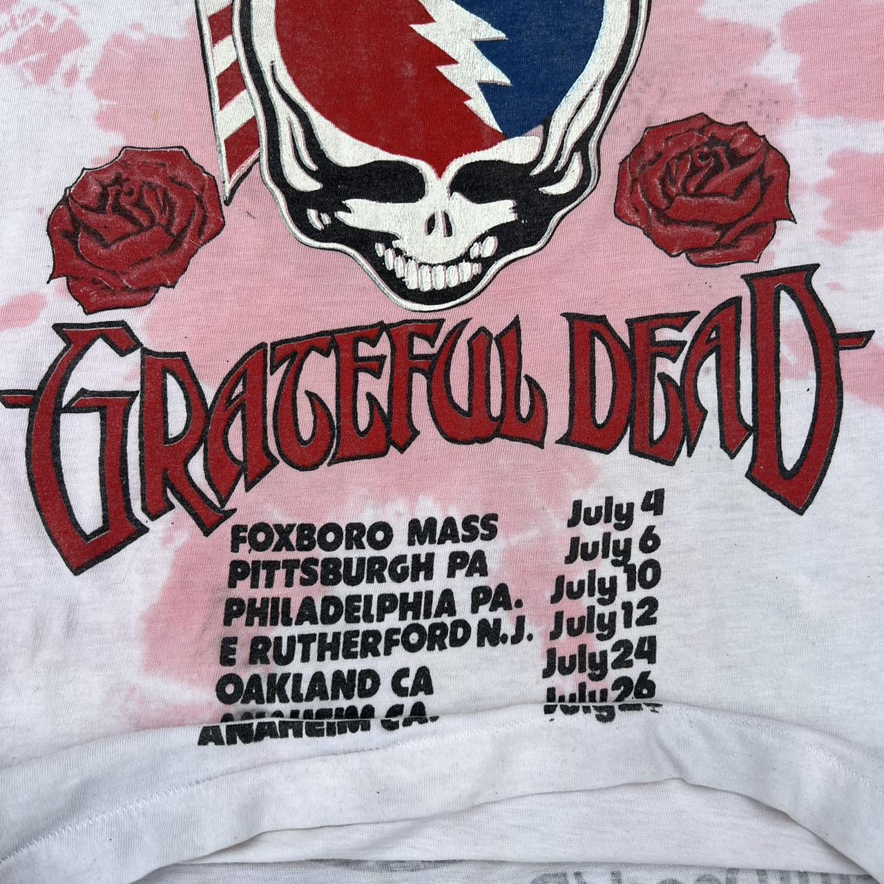 Vintage 80's Grateful Dead Skeleton and Roses T-Shirt ///SOLD