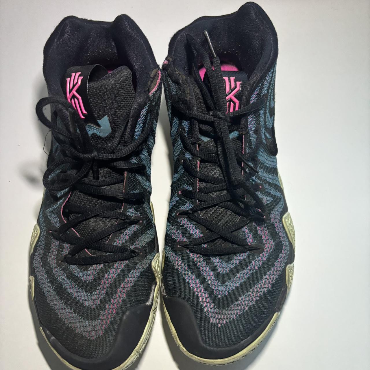 pink and black kyries