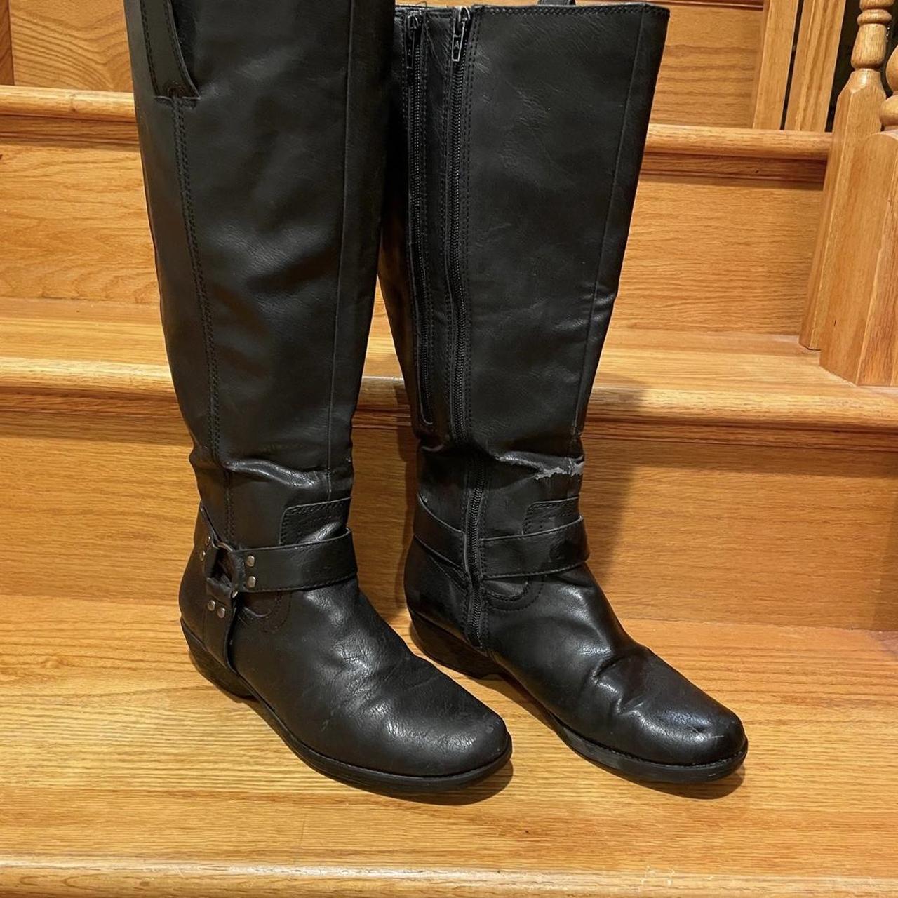 Aerosoles Women's Black Boots (2)