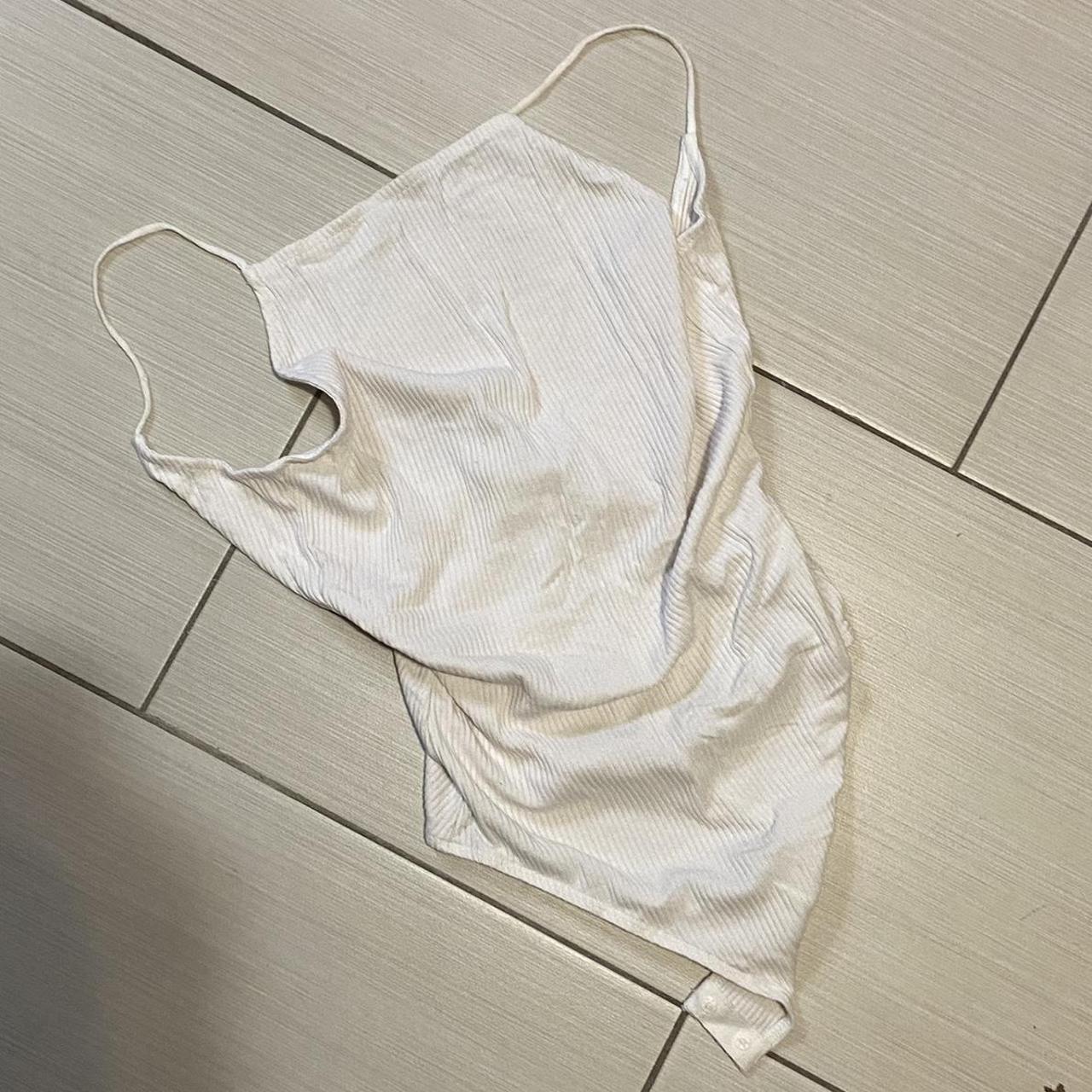 H&M white backless bodysuit size s !.! i gained... Depop