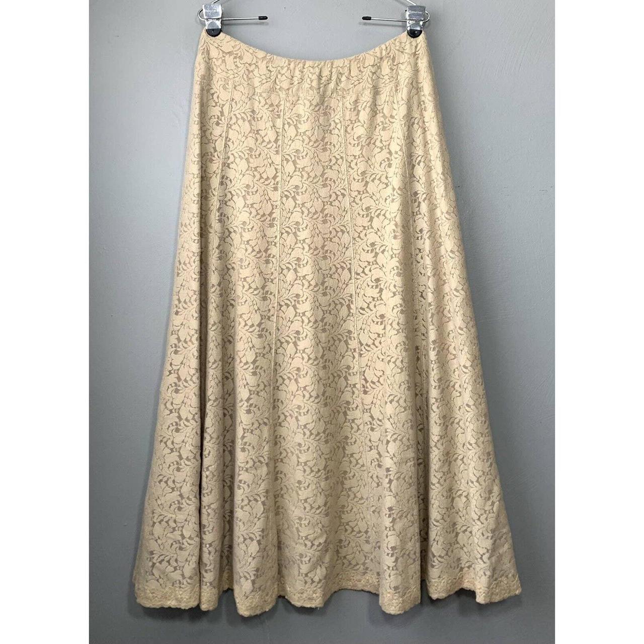 Laura Ashley Women's Skirt | Depop