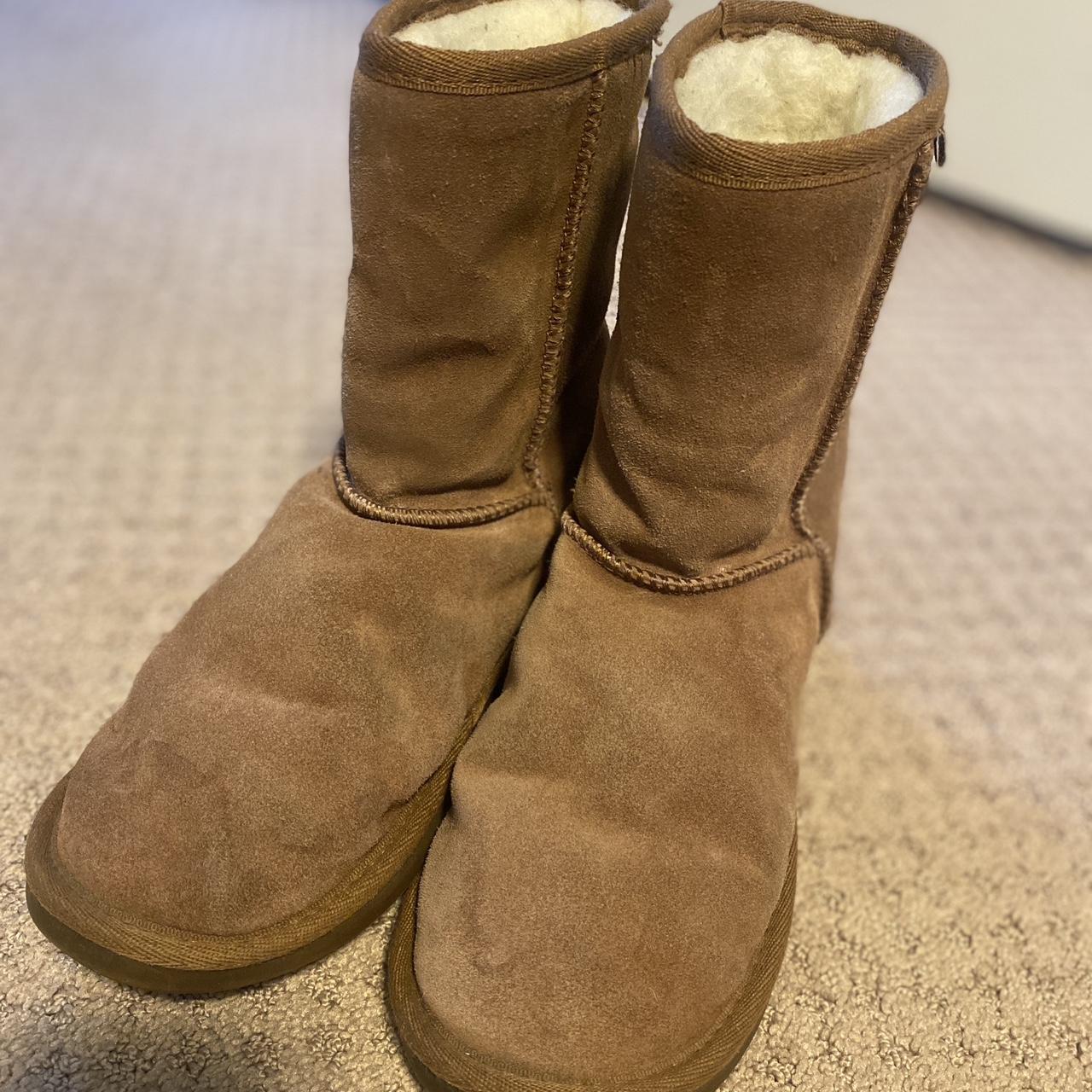 EMU Australia Women's Boots | Depop