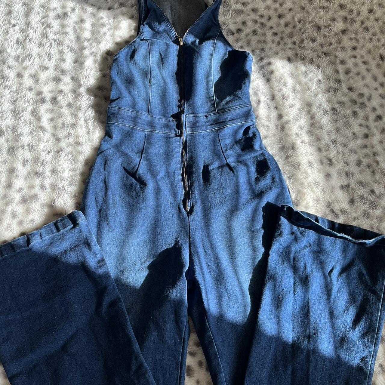 Cute Y2K jean jumper Fits slim but super cute Depop