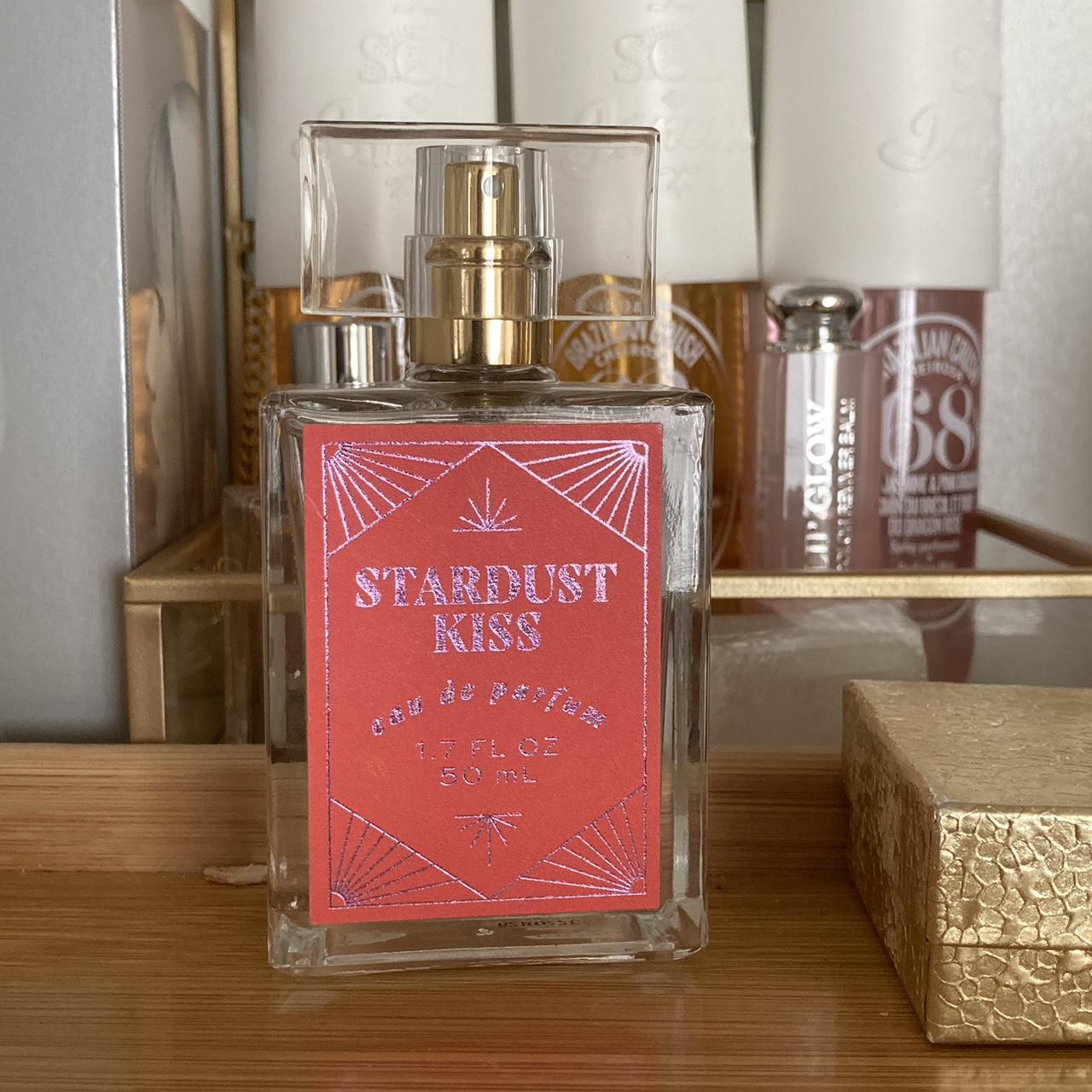 AGR White and Pink Fragrance