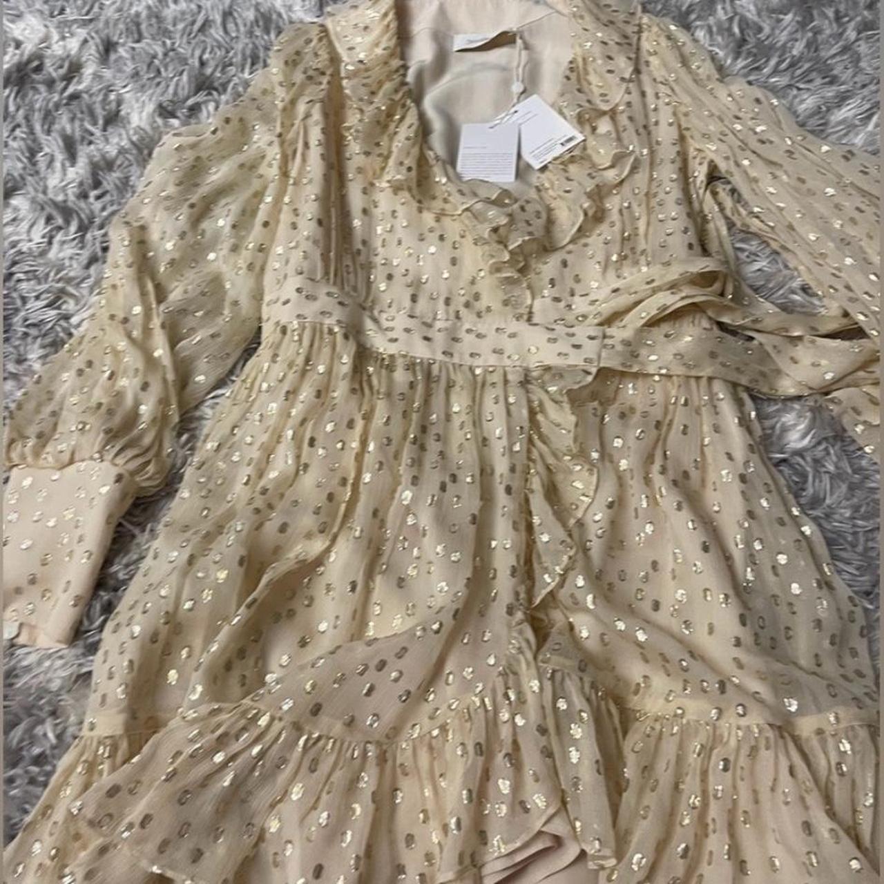 item listed by hannah7381