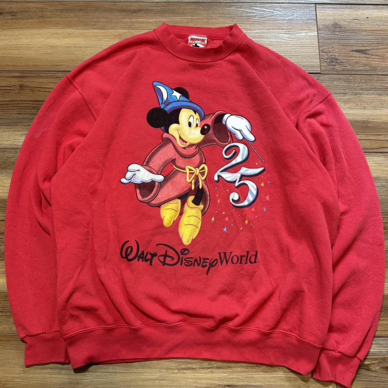 High quality Vintage Y2K XL Walt Disney World Sweatshirt Mickey Mouse