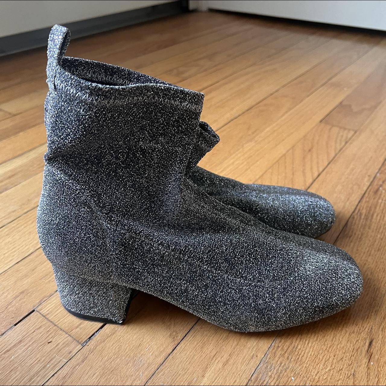 Forever 21 hotsell sock boots