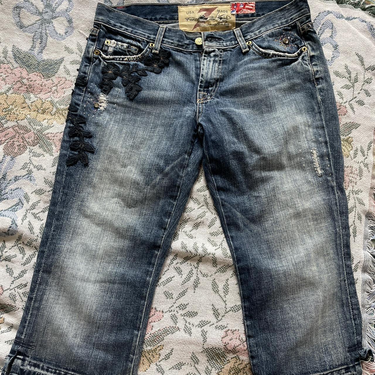 item listed by abbiwhale78