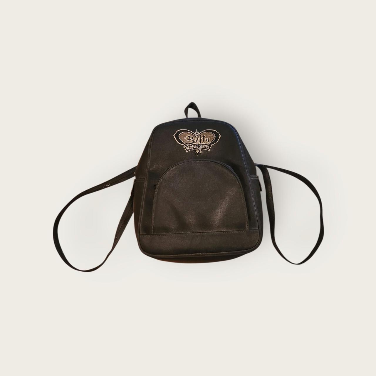 item listed by twodropshop