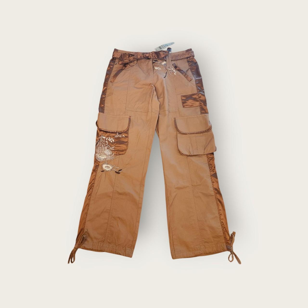 item listed by twodropshop